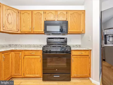 Kitchen - 2127 Bristol Dr #27, Frederick, MD 21702 photo 4 of 4