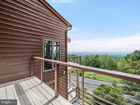 Exterior - 5514 Bootjack Dr, Frederick, MD 21702 photo 8 of 31