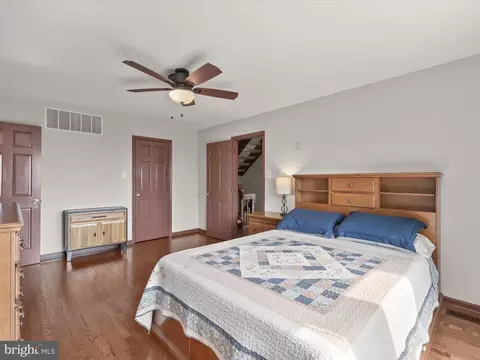 Bedroom - 5514 Bootjack Dr, Frederick, MD 21702 photo 4 of 13