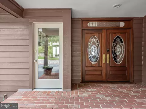 Entry Way - 5514 Bootjack Dr, Frederick, MD 21702 photo 6 of 6