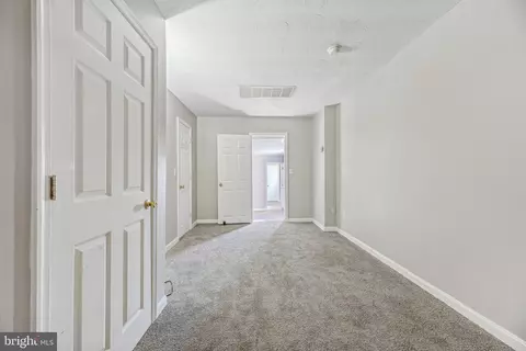 Entry Way - 246 S Carroll St S, Frederick, MD 21701 photo 3 of 7