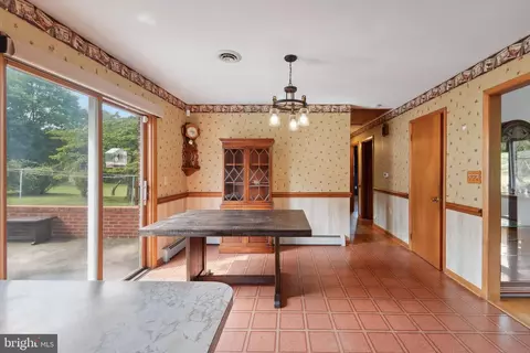 Entry Way - 6605 Cherry Hill Dr, Frederick, MD 21702 photo 1 of 1