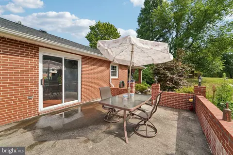 Exterior - 6605 Cherry Hill Dr, Frederick, MD 21702 photo 12 of 13