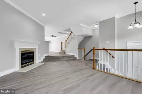 Living - 2627 Cameron Way, Frederick, MD 21701 photo 2 of 7