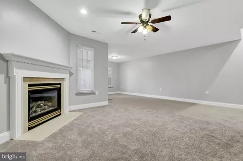Living - 2627 Cameron Way, Frederick, MD 21701 photo 6 of 7