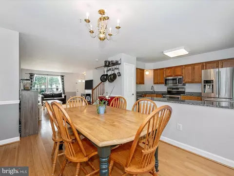 5629 Rockledge Ct, Frederick, MD 21703 photo 9