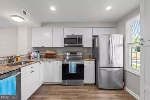 5803 Drawbridge Ct, Frederick, MD 21703 photo 6