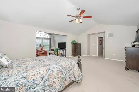 Bedroom - 6761 Covenant Ct, Frederick, MD 21702 photo 2 of 6