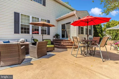 Exterior - 6761 Covenant Ct, Frederick, MD 21702 photo 2 of 7