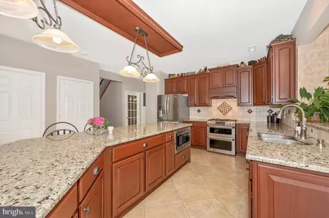Kitchen - 6761 Covenant Ct, Frederick, MD 21702 photo 7 of 7