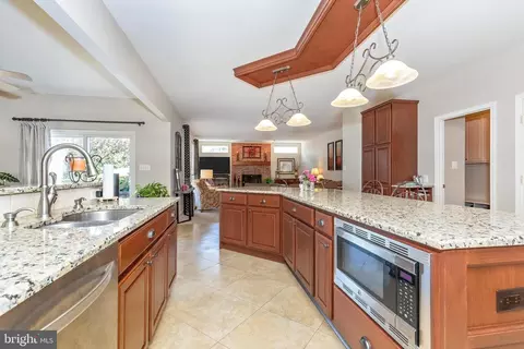 Kitchen - 6761 Covenant Ct, Frederick, MD 21702 photo 2 of 7