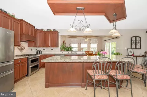 Kitchen - 6761 Covenant Ct, Frederick, MD 21702 photo 3 of 7