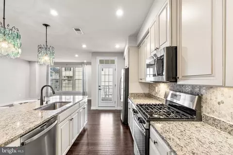 4890 Hiteshow Dr, Frederick, MD 21703 photo 18