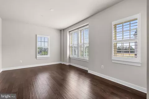 4890 Hiteshow Dr, Frederick, MD 21703 photo 4