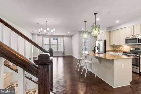 4890 Hiteshow Dr, Frederick, MD 21703 photo 7