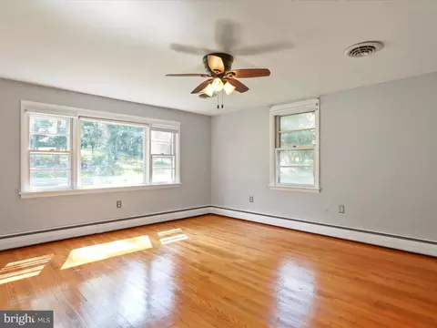 11914 Warner Rd, Keymar, MD 21757 photo 3