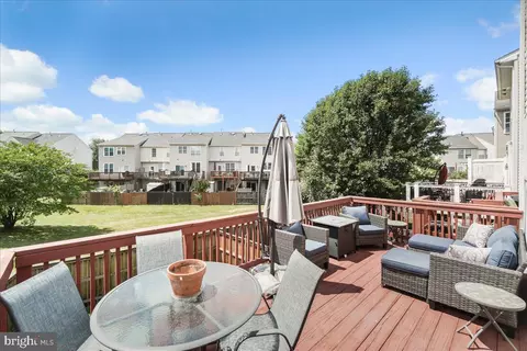 Exterior - 6581 Duncan Pl, Frederick, MD 21703 photo 6 of 22