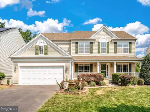 229 Galyn Dr, Brunswick, MD 21758