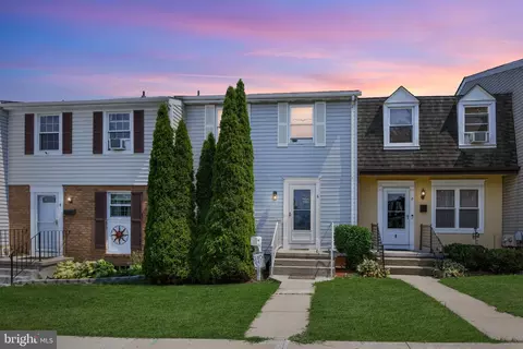 6 Coats Bridge Pl #2C, Frederick, MD 21703