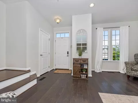 Entry Way - 5915 Shepherd Ln, Frederick, MD 21704 photo 1 of 2