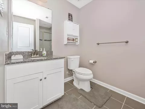 Bath - 5915 Shepherd Ln, Frederick, MD 21704 photo 5 of 5