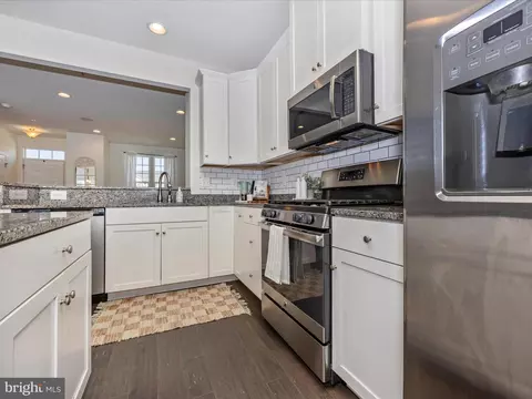 Kitchen - 5915 Shepherd Ln, Frederick, MD 21704 photo 8 of 8