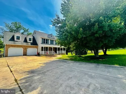 1145 Marthas Ct E, Knoxville, MD 21758