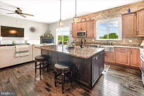 4905 Shookstown Rd, Frederick, MD 21702 photo 11