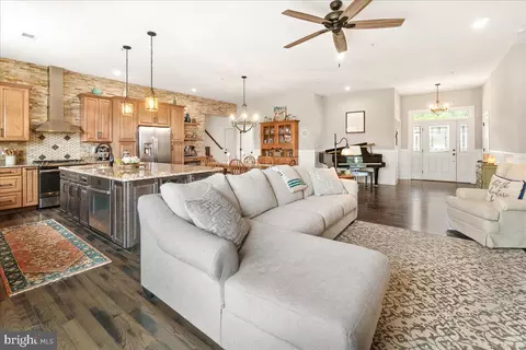 4905 Shookstown Rd, Frederick, MD 21702 photo 10