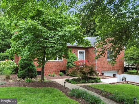 106 Catoctin Ave, Frederick, MD 21701