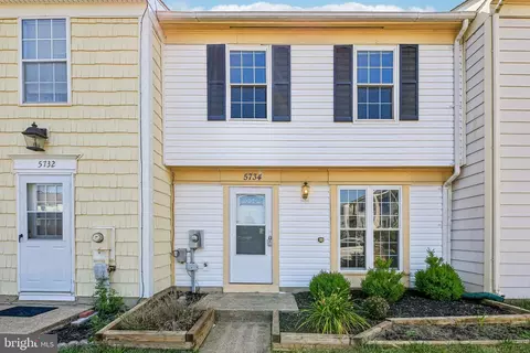 5734 Sunset View Ln, Frederick, MD 21703