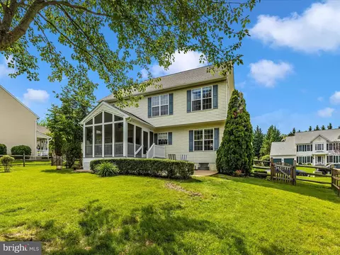Exterior - 2408 Steepleview Ct, Frederick, MD 21702 photo 14 of 21