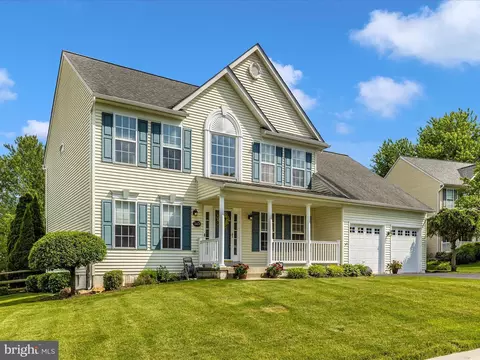 Exterior - 2408 Steepleview Ct, Frederick, MD 21702 photo 8 of 21