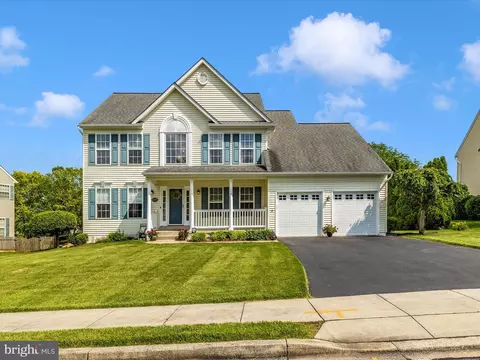 Exterior - 2408 Steepleview Ct, Frederick, MD 21702 photo 6 of 21