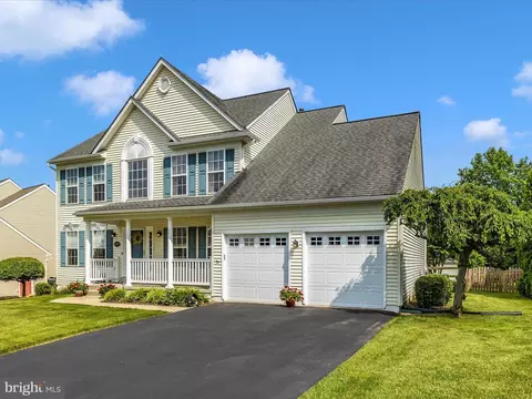 Exterior - 2408 Steepleview Ct, Frederick, MD 21702 photo 5 of 21