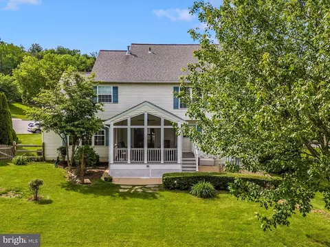 Exterior - 2408 Steepleview Ct, Frederick, MD 21702 photo 17 of 21