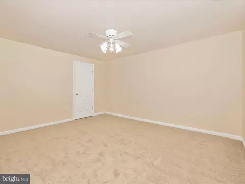 Bedroom - 2408 Steepleview Ct, Frederick, MD 21702 photo 9 of 10