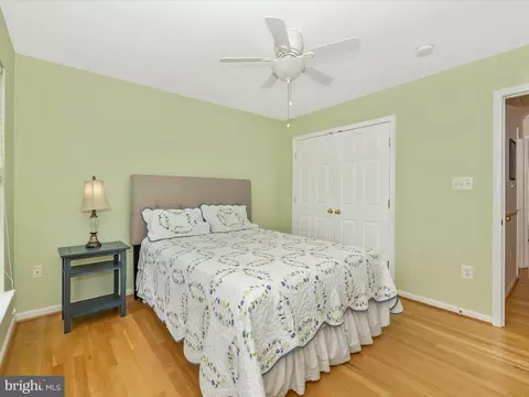 Bedroom - 2408 Steepleview Ct, Frederick, MD 21702 photo 7 of 10