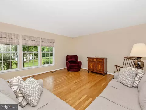 Living - 2408 Steepleview Ct, Frederick, MD 21702 photo 3 of 6