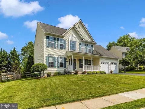 Exterior - 2408 Steepleview Ct, Frederick, MD 21702 photo 7 of 21