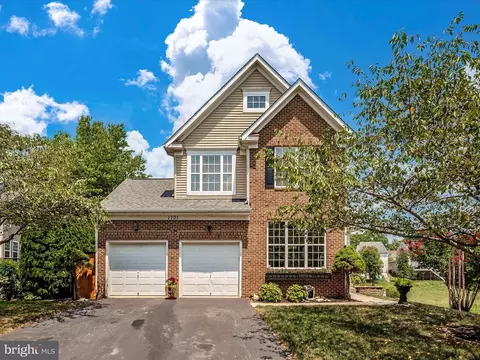 1701 Wheyfield Dr, Frederick, MD 21701