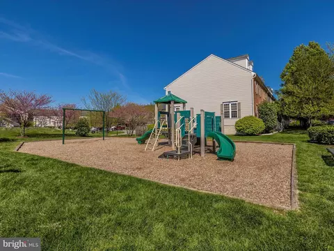 Exterior - 1701 Wheyfield Dr, Frederick, MD 21701 photo 22 of 24