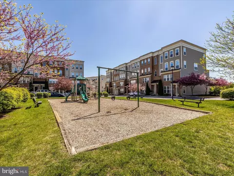 Exterior - 1701 Wheyfield Dr, Frederick, MD 21701 photo 21 of 24