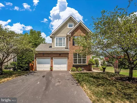 Exterior - 1701 Wheyfield Dr, Frederick, MD 21701 photo 14 of 24