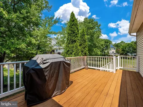 Exterior - 1701 Wheyfield Dr, Frederick, MD 21701 photo 8 of 24