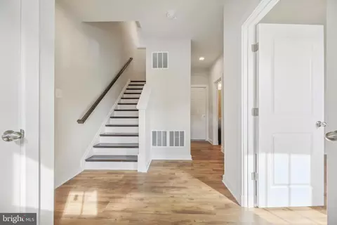 Entry Way - 1107 Lawler Dr, Frederick, MD 21702 photo 4 of 10