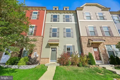 Exterior - 1107 Lawler Dr, Frederick, MD 21702 photo 2 of 5
