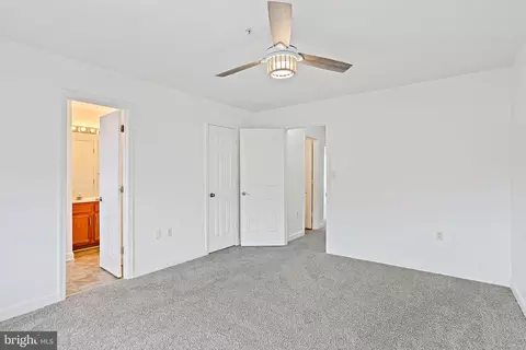 6136 Baldridge Cir, Frederick, MD 21701 photo 4