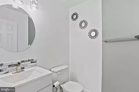 6136 Baldridge Cir, Frederick, MD 21701 photo 8