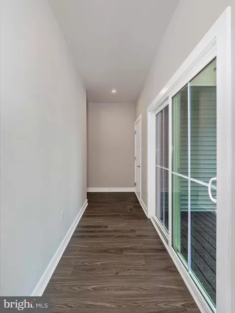 Entry Way - 1611 Trotter St, Frederick, MD 21702 photo 5 of 6
